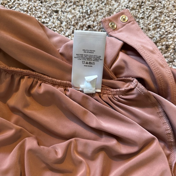 Express Bodysuit Contour Rouching Sweetheart Large Unworn Blush Nude Thong Snaps - Picture 5 of 7